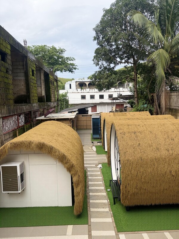 Cocoon De Coron - Coron