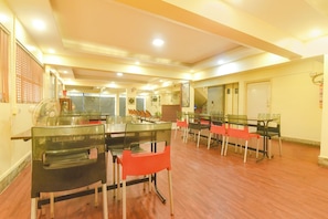 Unclassified image, 5 of 33, button - Fabhotel Tiger Inn (Kolkata)