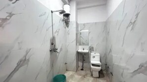 Buồng tắm vòi sen, vòi sen phun mưa, đồ dùng nhà tắm miễn phí