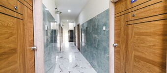 Fabhotel Latitude