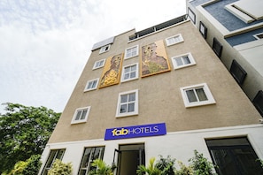 Fachada da propriedade