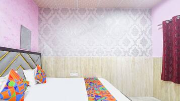 Habitación familiar | Sábanas de algodón egipcio, ropa de cama de alta calidad, caja fuerte