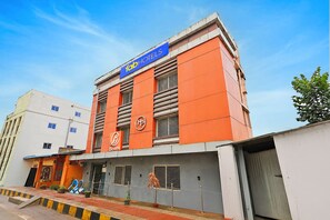 Front of property - Fabhotel B Square Valley (Visakhapatnam)
