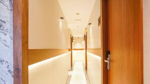 Lobby - Fabhotel Ruby Grand (Mumbai)