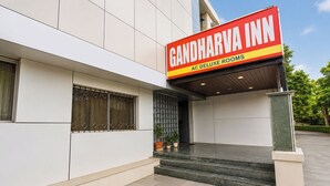 Front of property - Fabhotel Gandharva Inn (Pune)