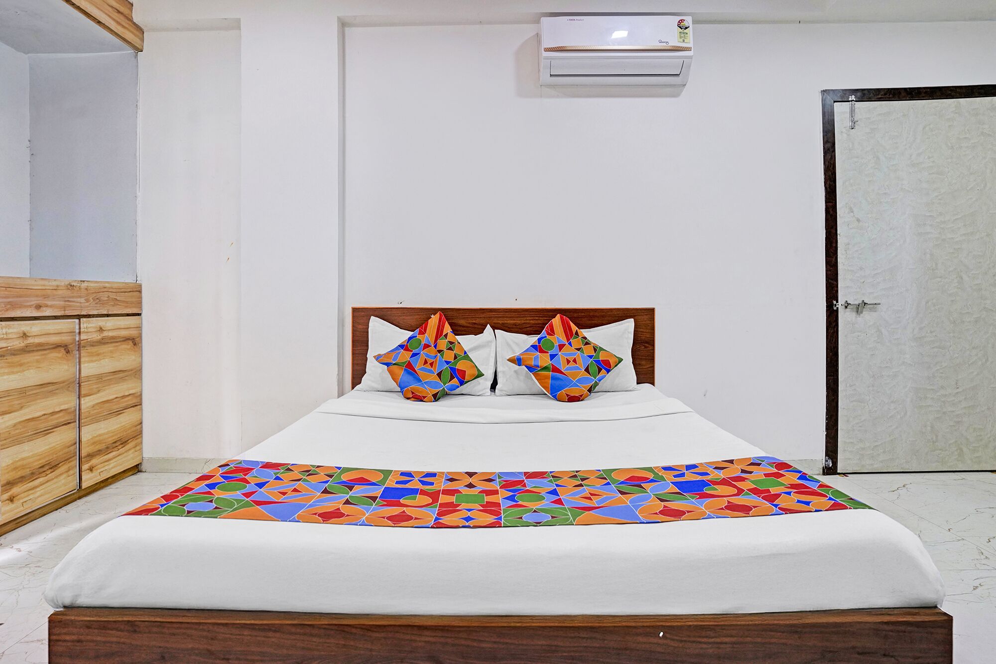 Habitación Deluxe | Sábanas de algodón egipcio, ropa de cama de alta calidad, caja fuerte