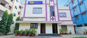 Fabhotel Cherish Stays