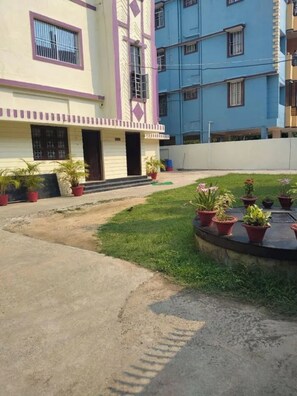 Garden - Fabhotel Cherish Stays (Ranchi)