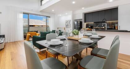 Modern 3BR Opposite Heritage Train Museum