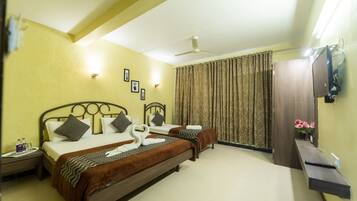 Deluxe Triple Room
