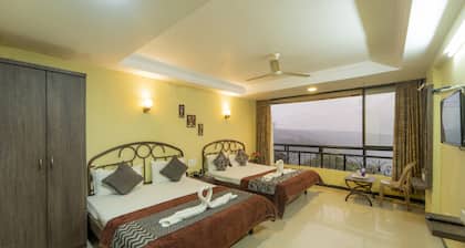 Nature View Hotel Indira Valley