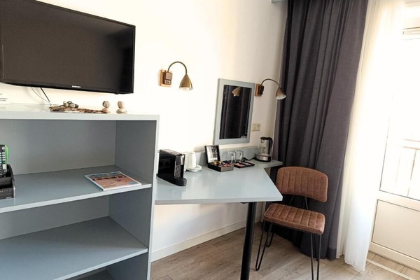 Deluxe Twin Room | Interior