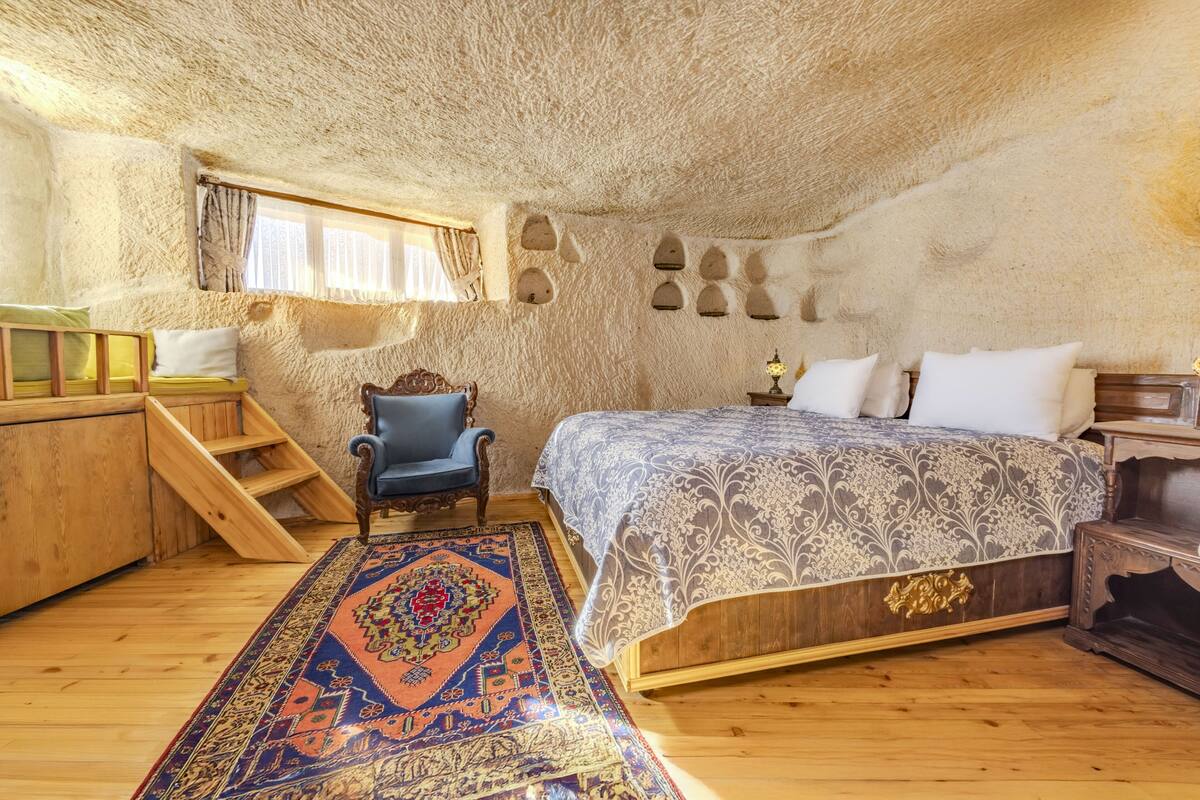 Junior Room | Premium bedding, minibar, blackout drapes, soundproofing