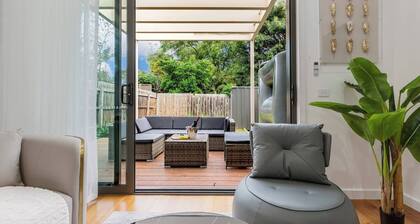 Spacious Bayside Escape Near Williamstown Beach