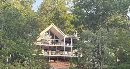 Luxury Norris Lakefront Mtn. Sd. Retreat • Tram • Pvt Dock & Cove • Sleeps 16