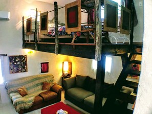 Smart TV - Les Maquinols - Spacious Provence Villa, Mont Ventoux, Bédoin, walk to village (Bédoin)