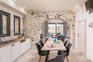 Ferienhaus | 2 Schlafzimmer, Internetzugang