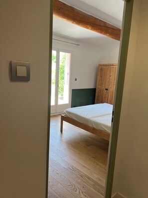4 Schlafzimmer, Bügeleisen/Bügelbrett, WLAN, Bettwäsche