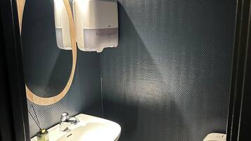 Kamar mandi