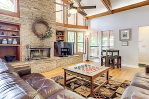 House (6 Bedrooms) | Interior - Access to 3 Pools, Private Hot Tub! Gatlinburg Gem (Gatlinburg)