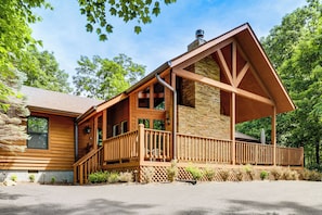 House (6 Bedrooms) | Interior - Access to 3 Pools, Private Hot Tub! Gatlinburg Gem (Gatlinburg)