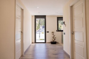 Interior - Luxury House Near Barcelona (Alella)