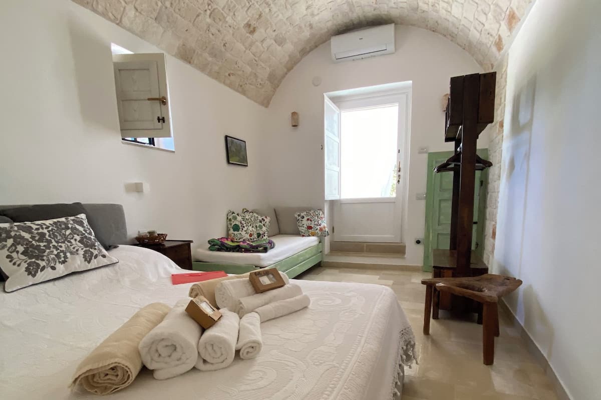 Quadruple Room, Garden View | WiFi (free)