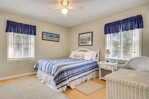 House (2 Bedrooms) | Interior - Steps to Ocean & Boardwalk! Carolina Beach Haven (Carolina Beach)