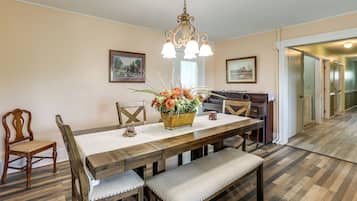 House (Multiple Bedrooms) | Interior