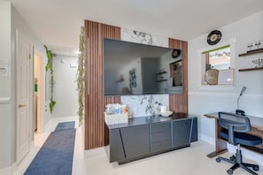 House (3 Bedrooms) | Interior - Group-ready Oasis w/ Pool & Games in Port Richey (Port Richey)