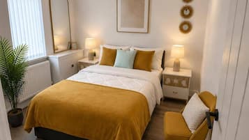 4 dormitorios, tabla de planchar con plancha, wifi gratis y ropa de cama