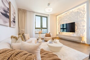 2 Schlafzimmer, Zimmersafe, Bügeleisen/Bügelbrett, kostenloses WLAN