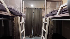 Premium Room | Free WiFi - Suvidha Dormitory Hotel (Bhuj)