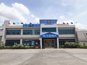 Exterior - Suvidha Dormitory Hotel (Bhuj)