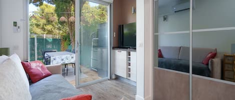 Fernseher