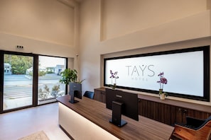 Reception - Tays Hotel (Kalamata)