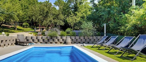 บ้านพักสำหรับครอบครัว, 2 ห้องนอน, ระเบียง (Holiday Home With Pool And Wellness) | สระว่ายน้ำ | สระว่ายน้ำกลางแจ้งเปิดตามฤดูกาล
