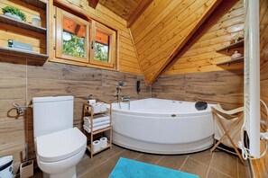 Familienhaus, 2 Schlafzimmer, Balkon (Holiday Home With Pool And Wellness) | Badezimmer