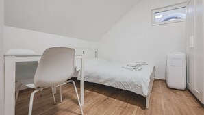 Iron/ironing board, WiFi, bed sheets - Andel,Smichov Flat, Fresh Bath, portable AC (Praha 5)