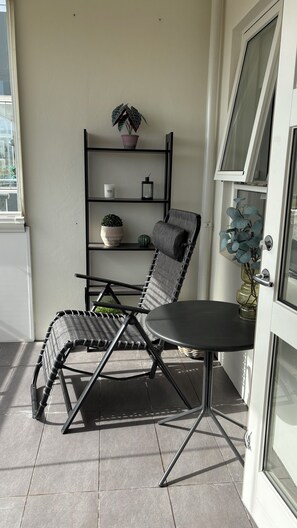 Terrace/patio - Apartment - quiet, cozy & work friendly! 🖥️ (Kopavogur)
