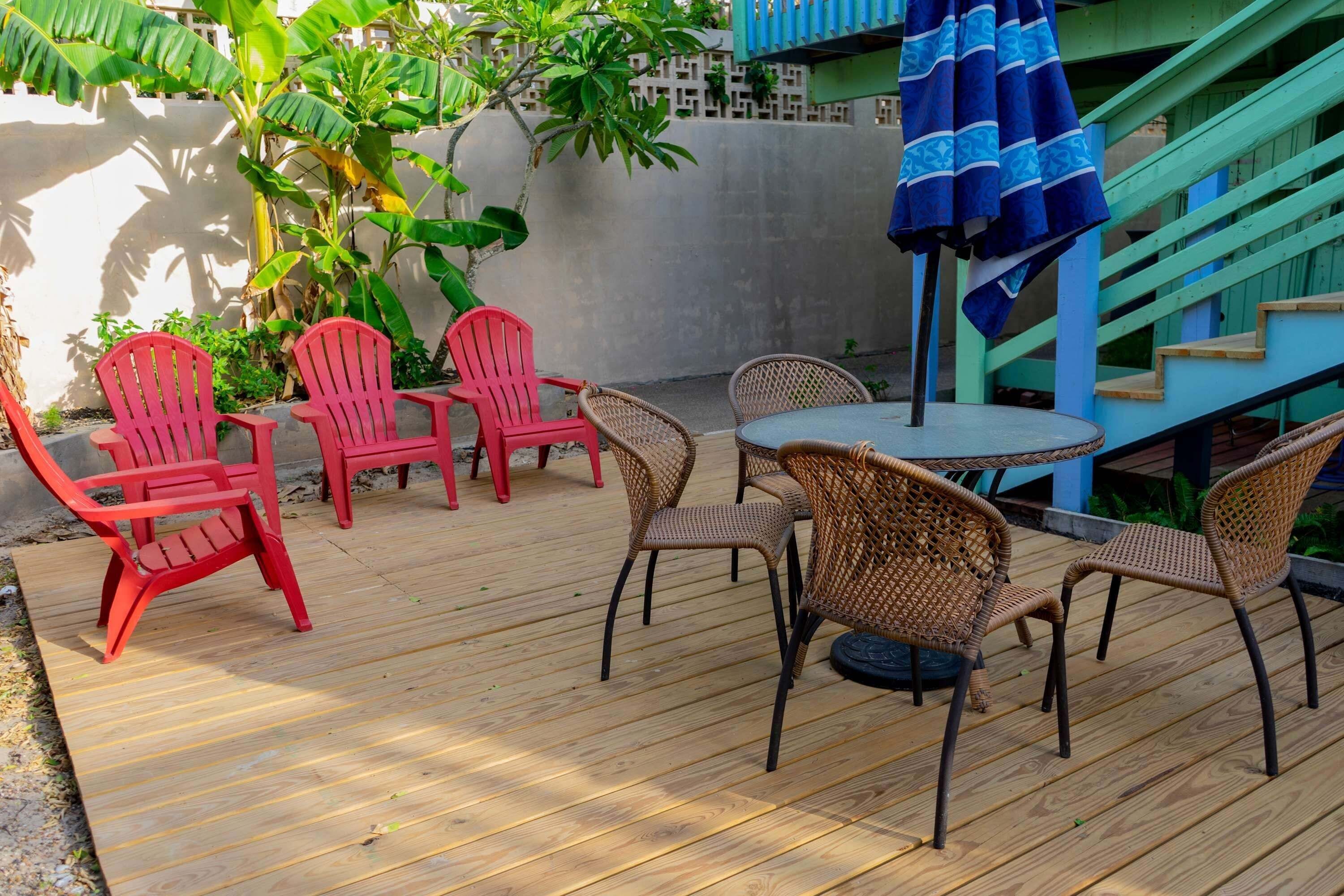 House, 5 Bedrooms | Outdoor dining