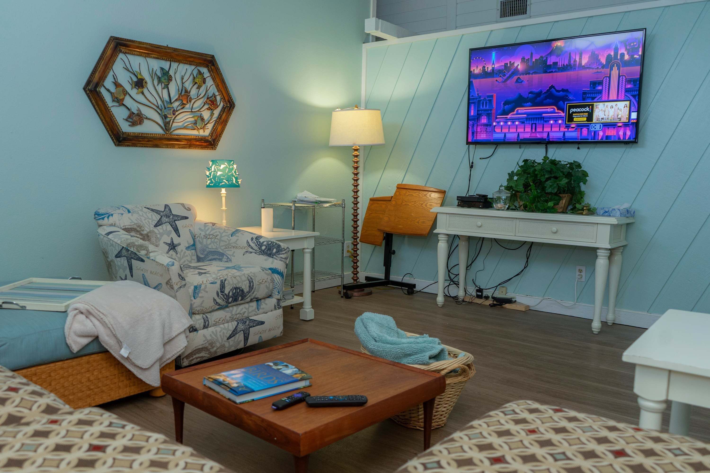 House, 5 Bedrooms | Living area