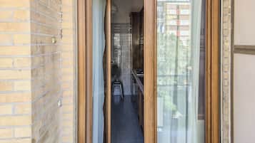 Apartment, Balkon, Stadtblick | Innenbereich