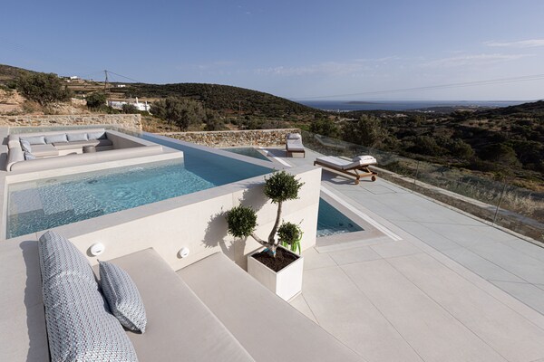 Kamari Horizon - Paros