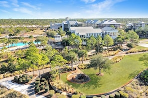 A resort with multiple buildings, a swimming pool, and landscaped areas. - 🌊 Arlanymor | Windmark Beach | Private Pool, Volleyball + Beach Access (Windmark)