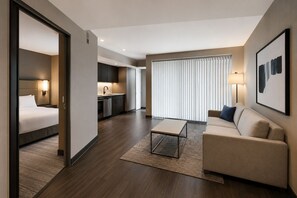 Economy Apartment | Living area