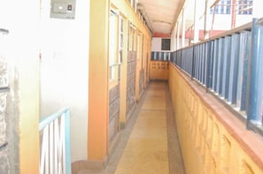 Interior - Nyati Guest House (Nakuru)