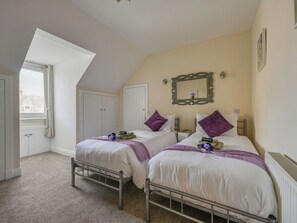 Room - Stunning villa for 5 guests with WIFI, TV and patio (Inverness)