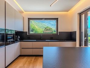 Microonde, forno, lavastoviglie