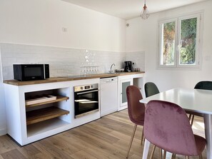 Private kitchen - Malva Property, Agava Apartment (Alata)